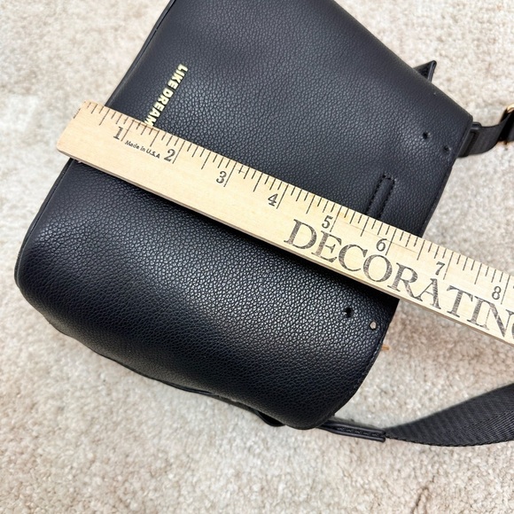 NEW Vegan Pebble Leather Mini Bucket Crossbody Like Dreams Multi Use Thick Strap - Picture 10 of 12